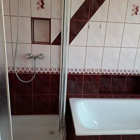 Lubliniec/kochcice - B. Henne Gæstehus *